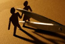 【略奪愛にオススメのパワーストーン】浮気・不倫から始まる本気の恋に効果的なパワーストーン20選